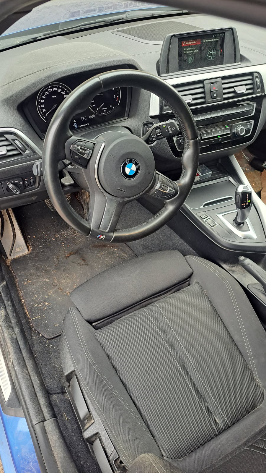 Intérieur avant BMW 118i Pack M